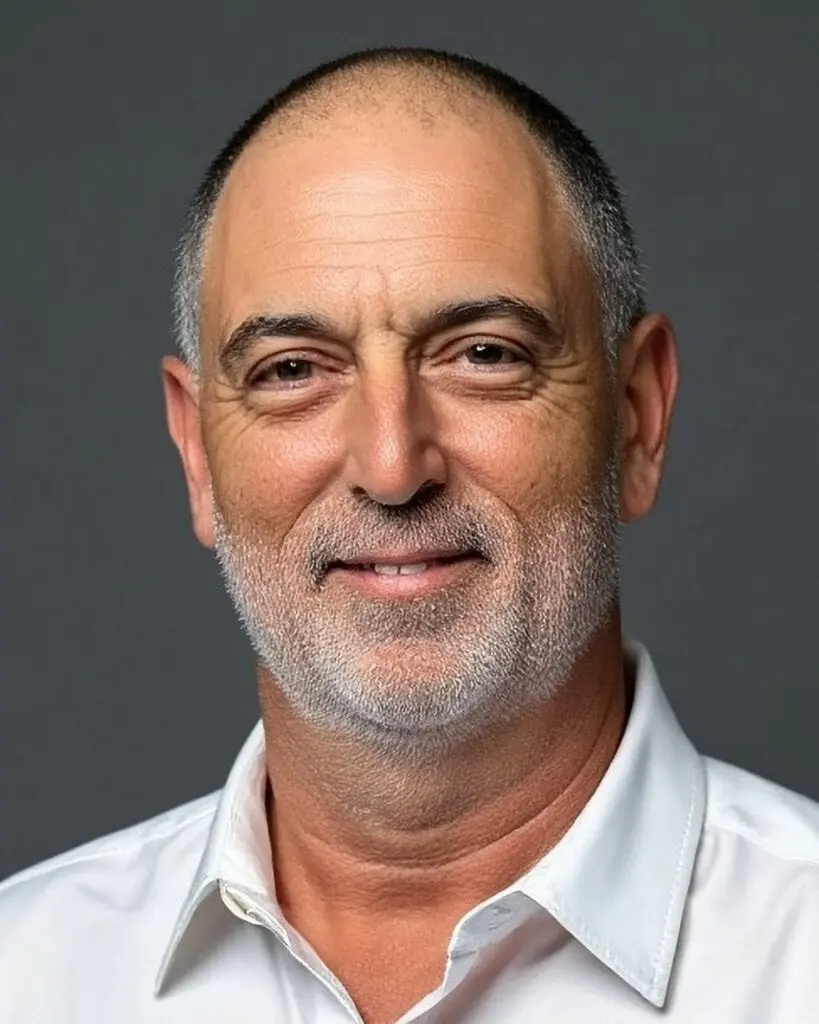 Headshot-Ned-Moore-2025-819x1024