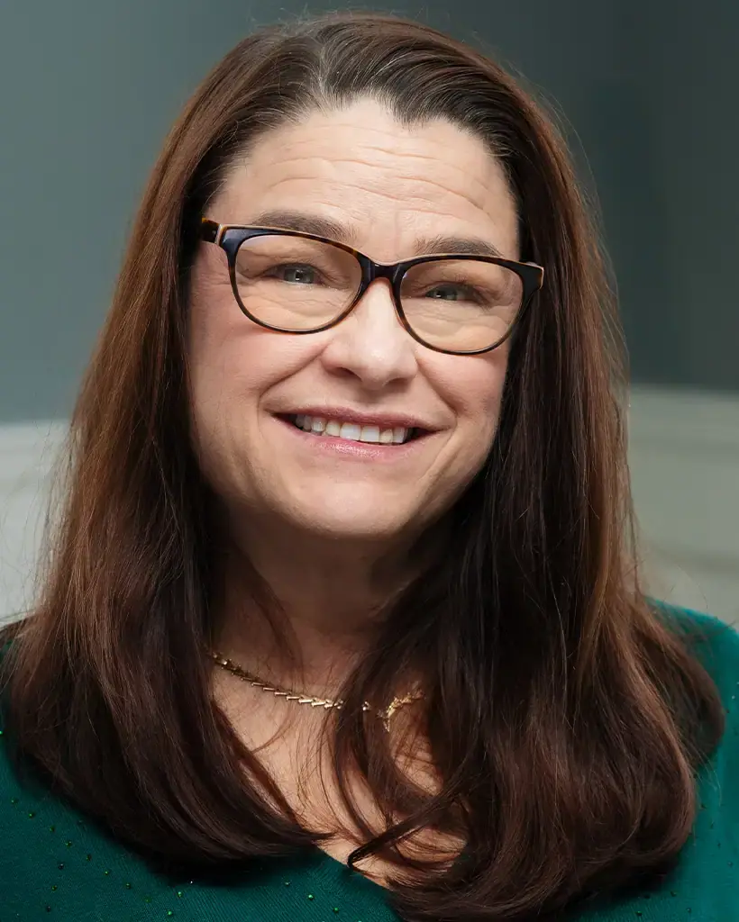 ChristineLewinHeadShot-820x1024-1