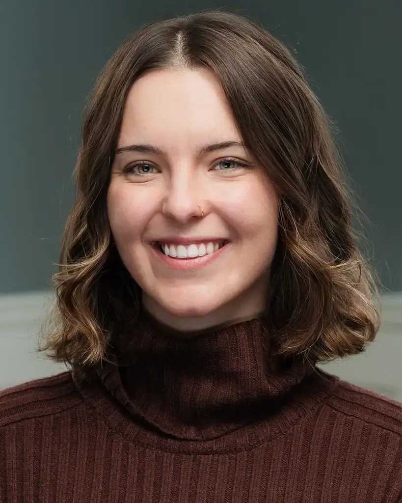 Headshot-Kara-Schwartz-819x1024-1