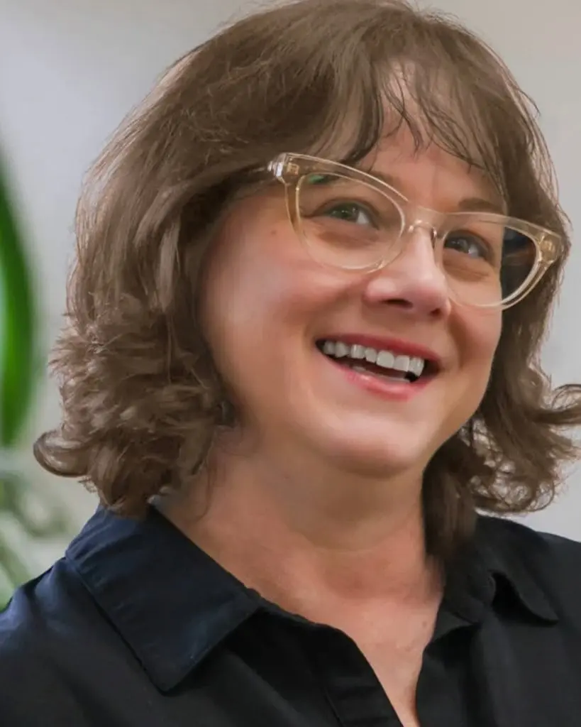 Headshot-Kelly-Kulp-1