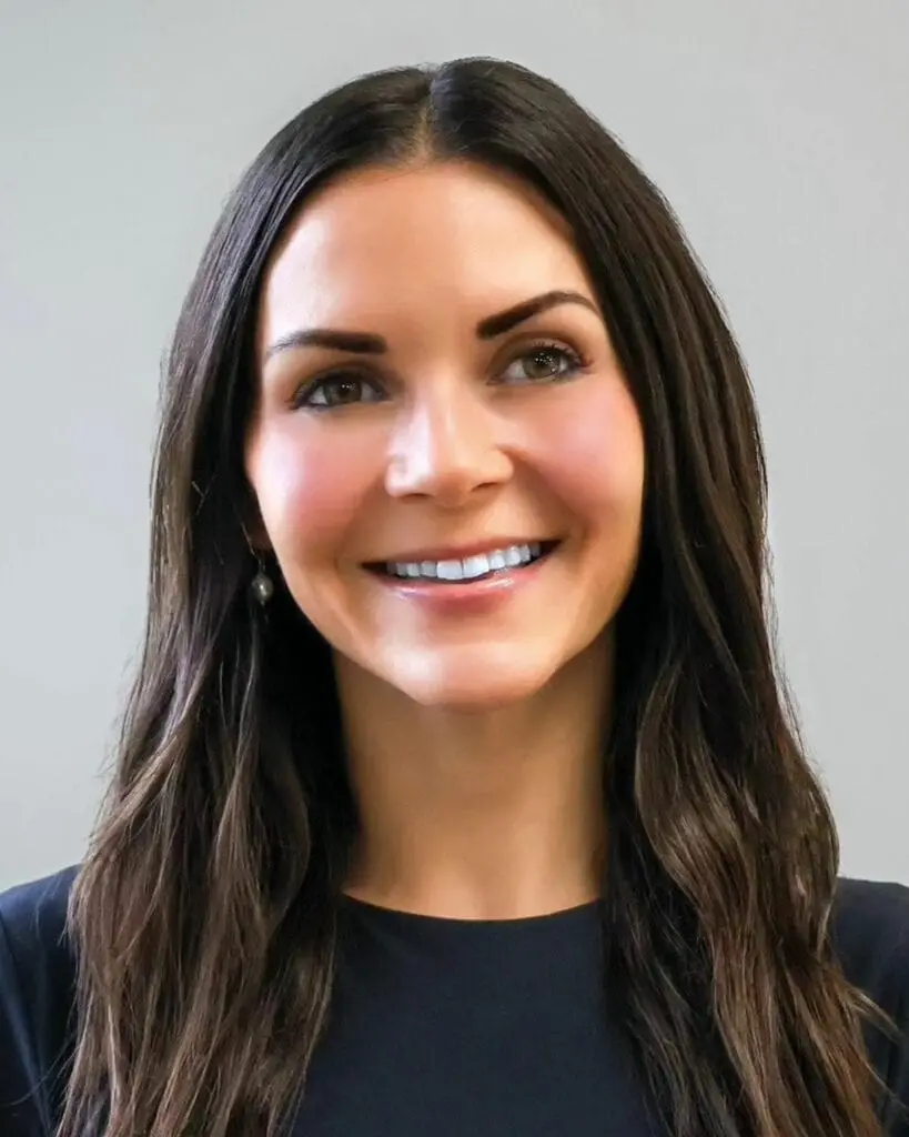 NotebaertSarah_1124-819x1024