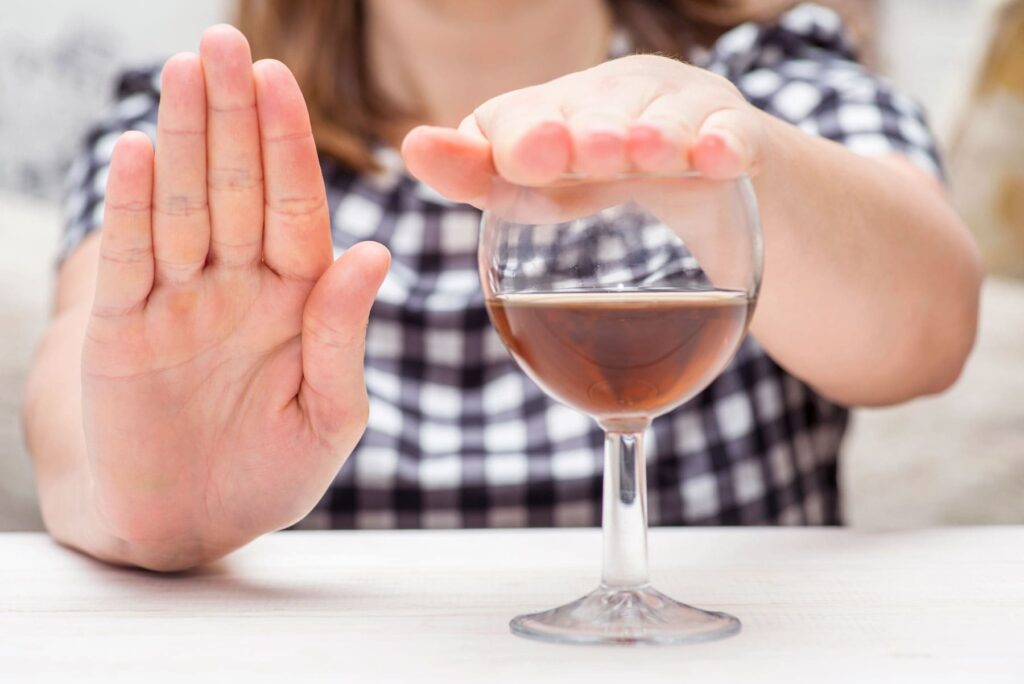Woman avoiding alcohol: from ‘sober-curious’ to ‘functional use
